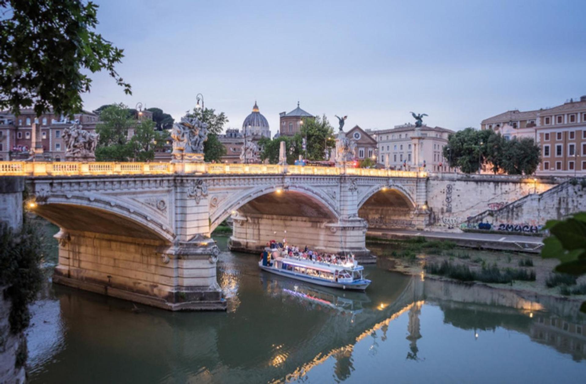 Luxury Apartment Vaticano-S'Peter Basilica - Netflix Wifi - Aircond Рим Экстерьер фото