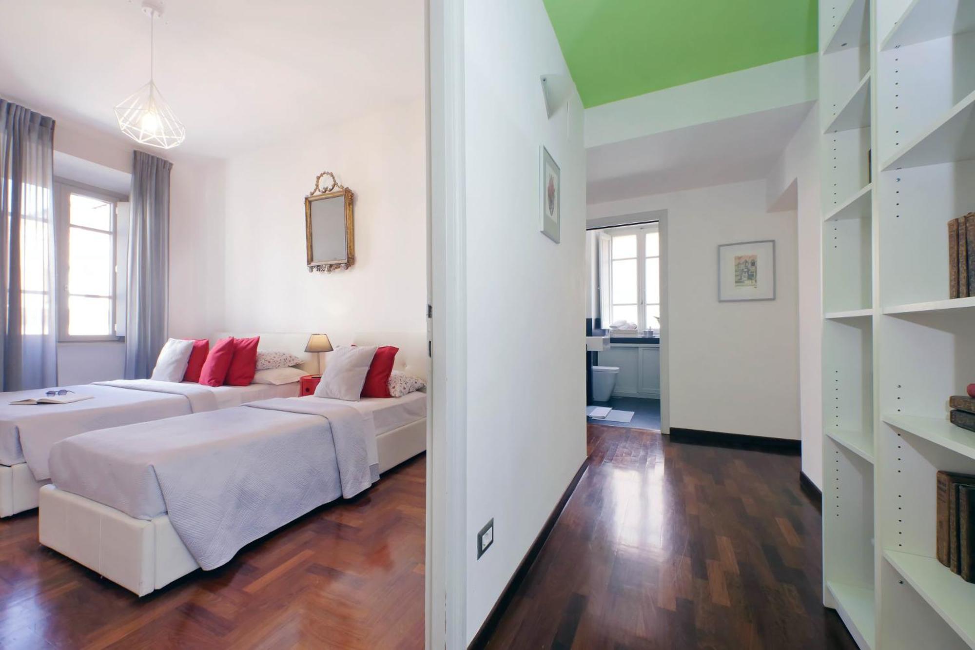 Luxury Apartment Vaticano-S'Peter Basilica - Netflix Wifi - Aircond Рим Экстерьер фото